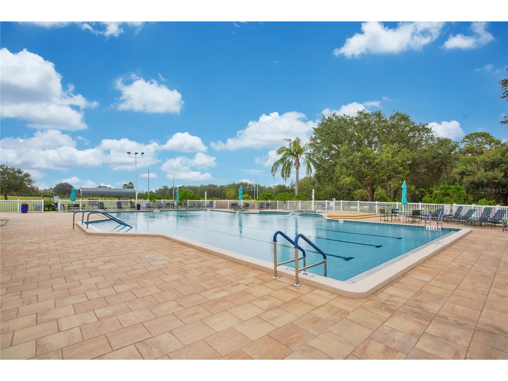 32804 Oak Park Drive Leesburg FL 34748 G5109629 image41