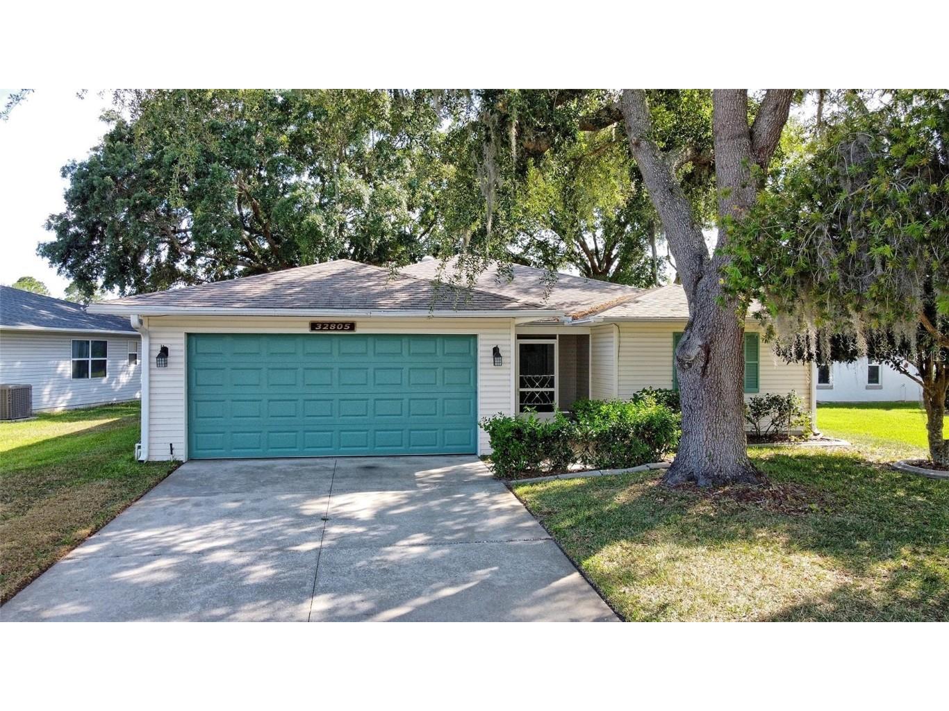 32805 Oak Park Drive Leesburg FL 34748 G5081737 image1