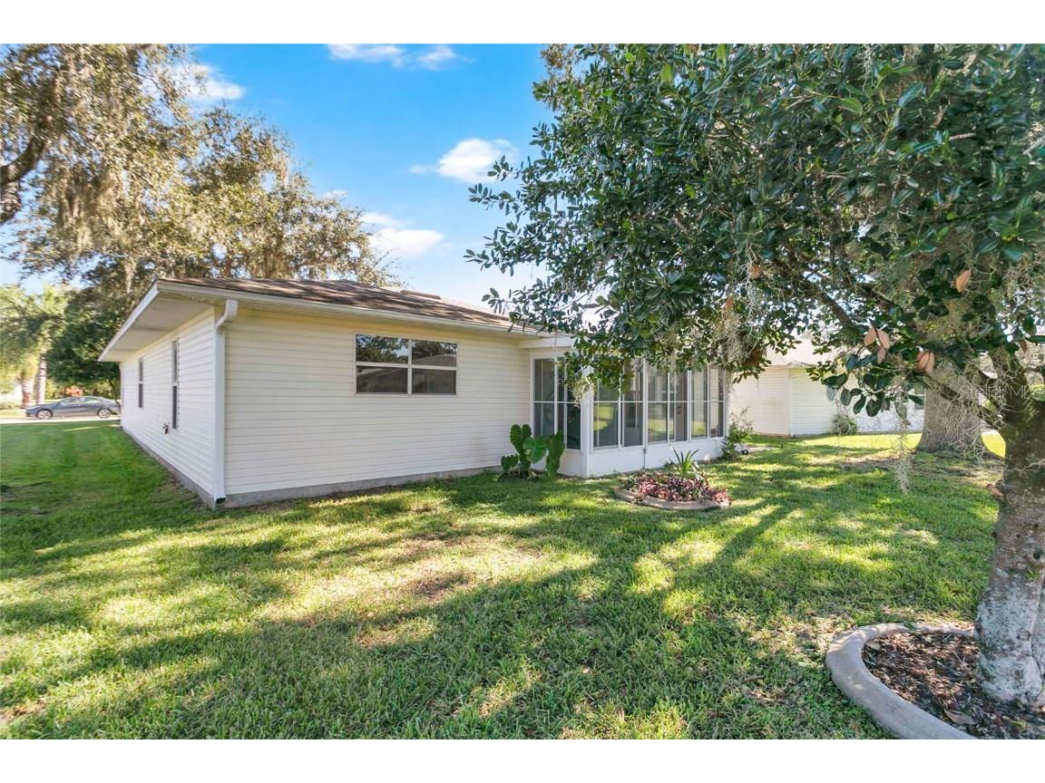 32805 Oak Park Drive Leesburg FL 34748 G5100425 image25