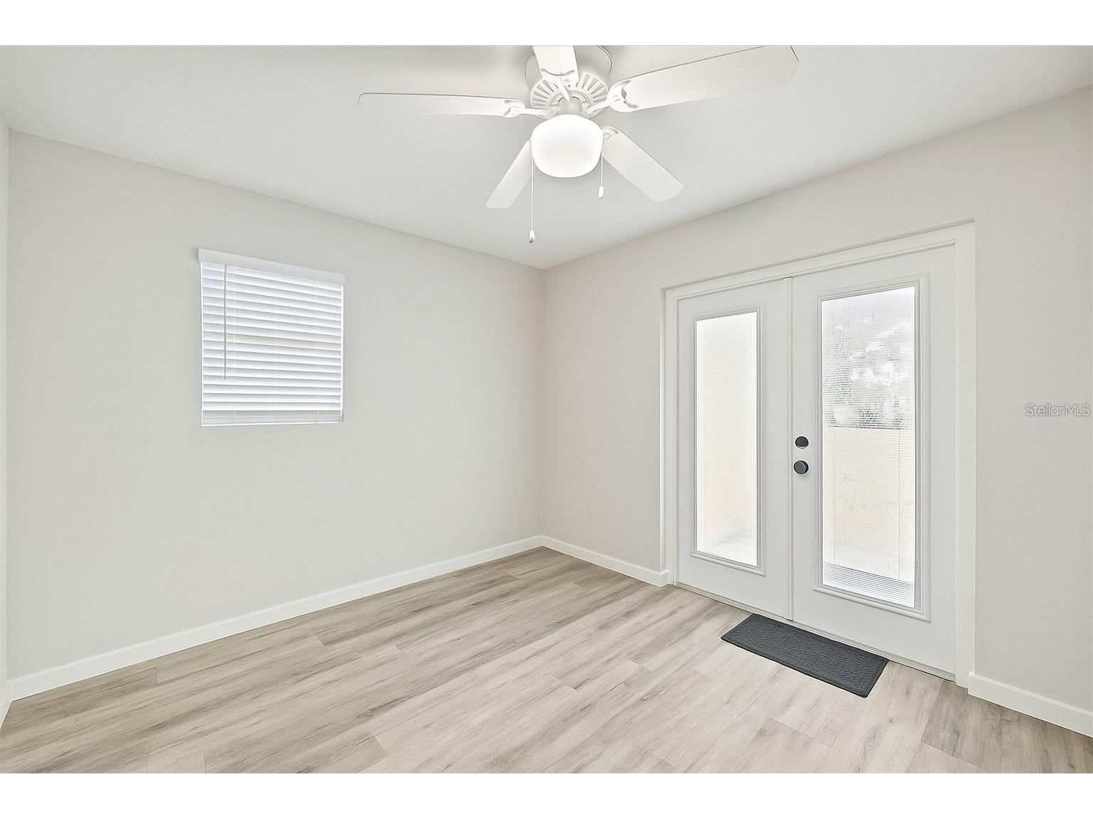3281 8th Street Sarasota FL 34237 A4692907 image20