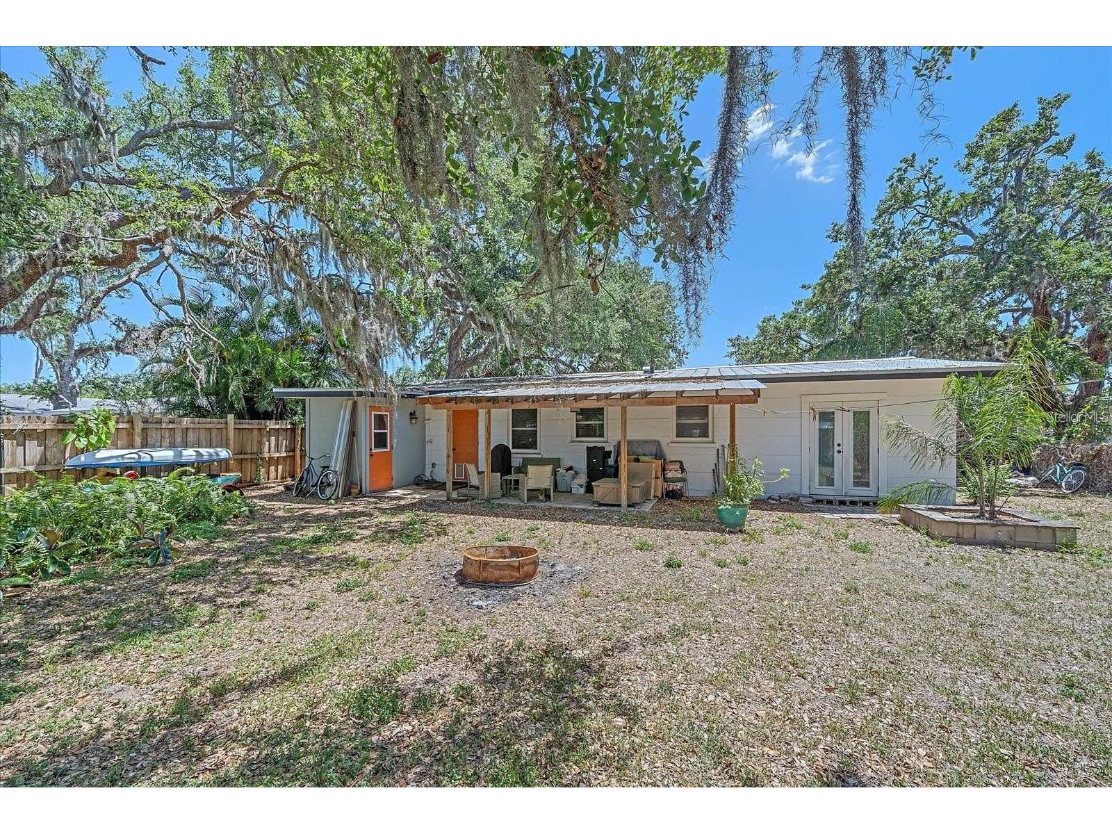 3281 8th Street Sarasota FL 34237 A4692907 image23