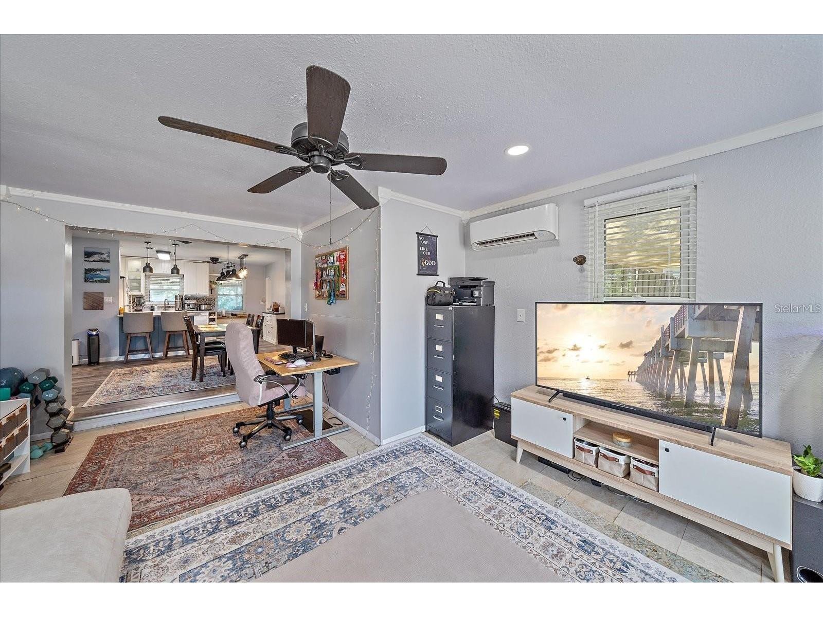 3281 8th Street Sarasota FL 34237 A4692907 image4