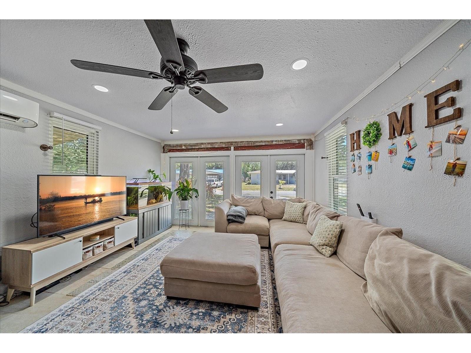 3281 8th Street Sarasota FL 34237 A4692907 image5