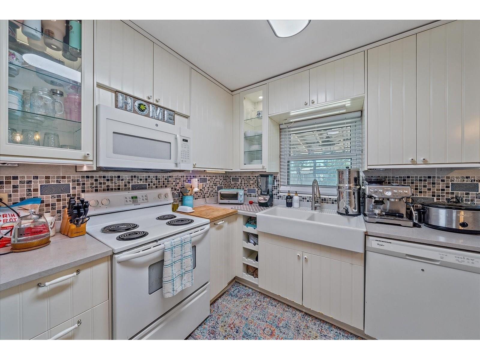 3281 8th Street Sarasota FL 34237 A4692907 image9