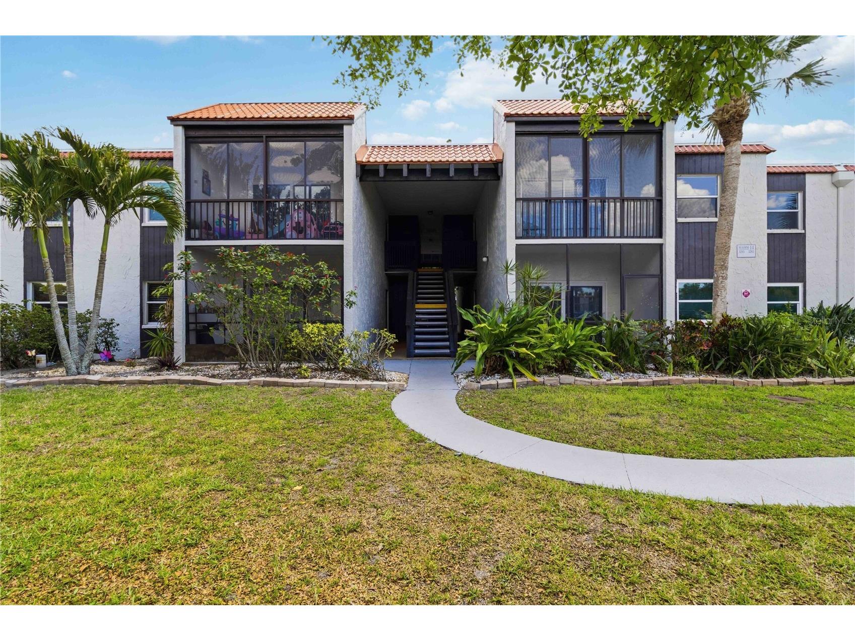 3281 Beneva Road #104 Sarasota FL 34232 A4690039 image1