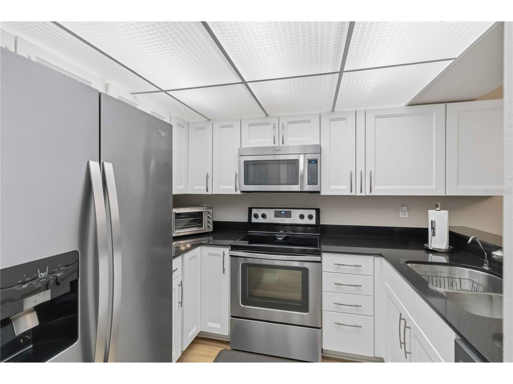 3281 Beneva Road #104 Sarasota FL 34232 A4690039 image7