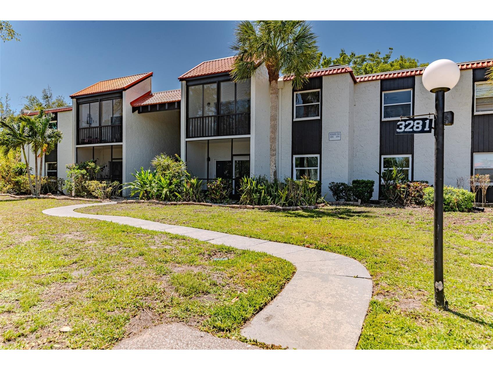 3281 Beneva Road #202 Sarasota FL 34232 TB8516148 image1