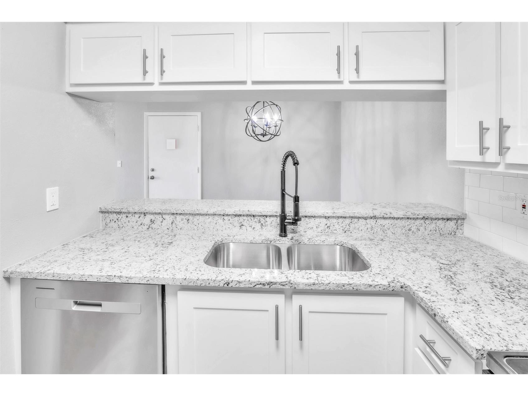 3281 Beneva Road #202 Sarasota FL 34232 TB8516148 image6