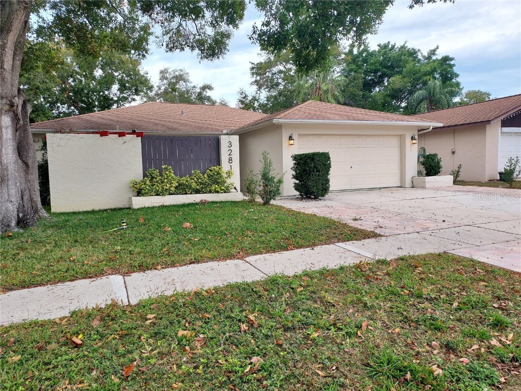 3281 Carriage Drive Palm Harbor FL 34684 W7860645 image1