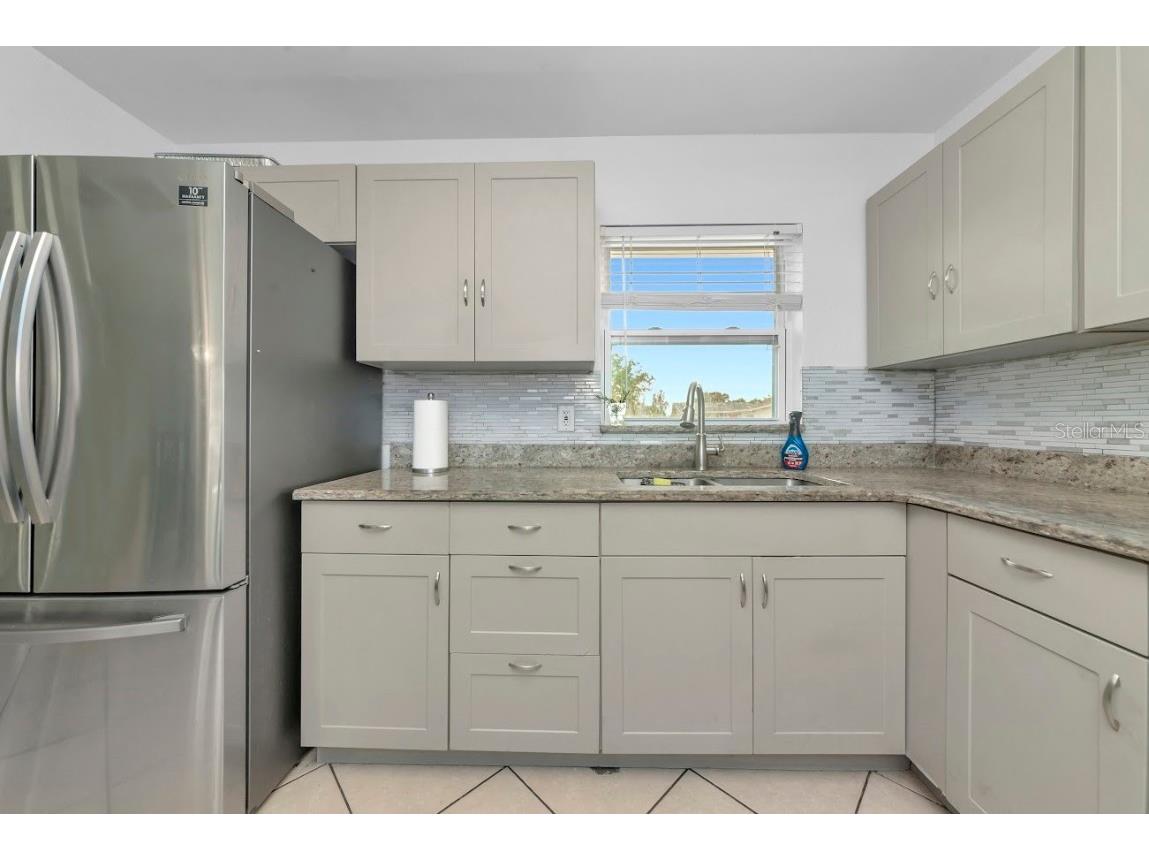 3281 Dante Drive Sarasota FL 34235 A4674820 image11