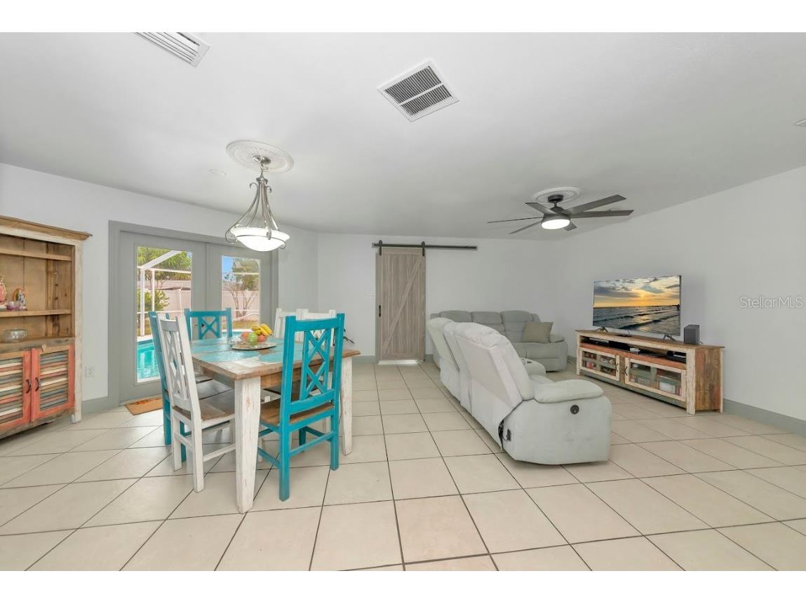 3281 Dante Drive Sarasota FL 34235 A4674820 image15