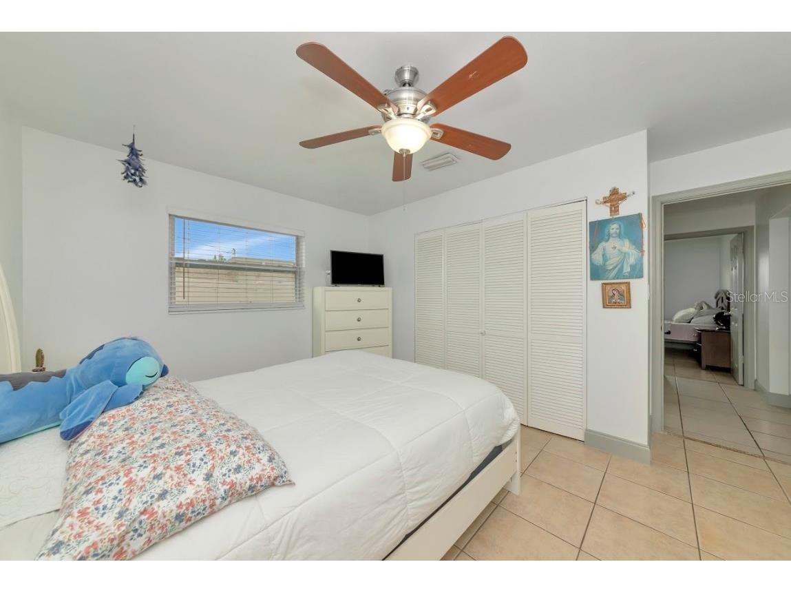 3281 Dante Drive Sarasota FL 34235 A4674820 image18