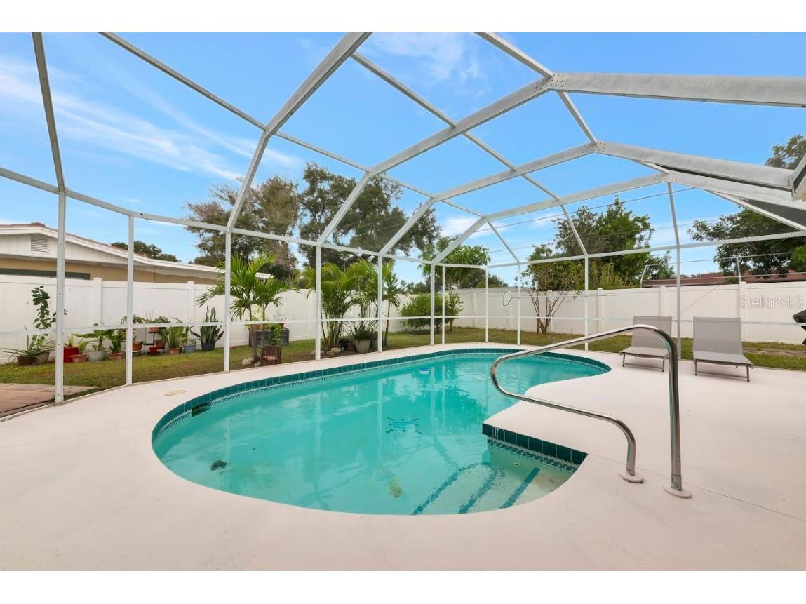 3281 Dante Drive Sarasota FL 34235 A4674820 image32