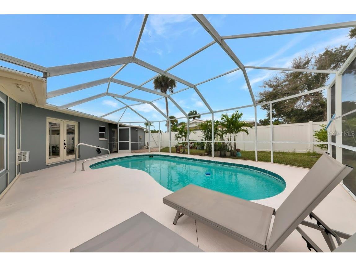 3281 Dante Drive Sarasota FL 34235 A4674820 image34