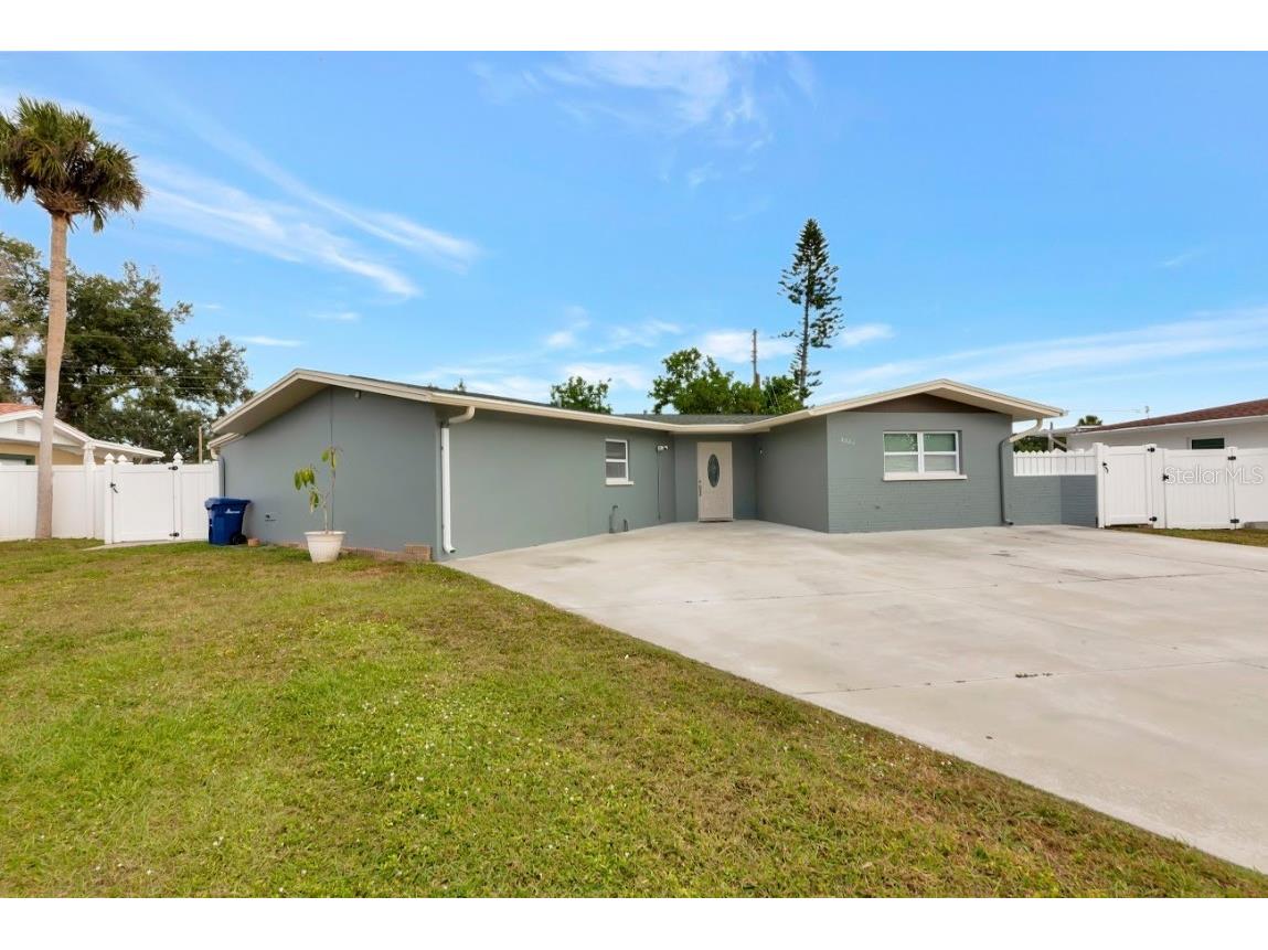 3281 Dante Drive Sarasota FL 34235 A4674820 image37