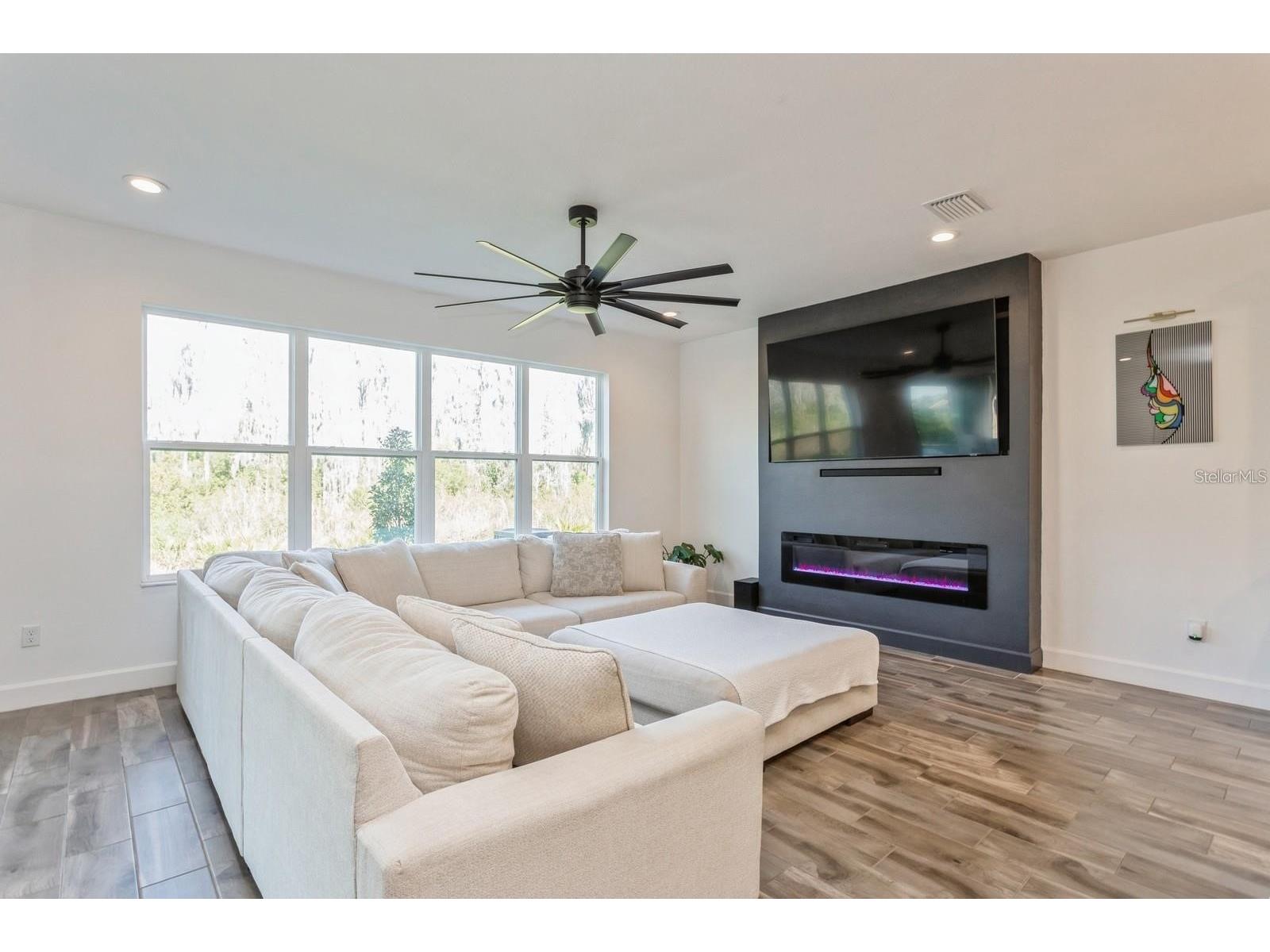 3281 Great Banyan Way Wesley Chapel FL 33543 TB8503678 image15
