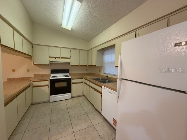 32818 Lake Square Court #10 Leesburg FL 34788 G5111827 image3