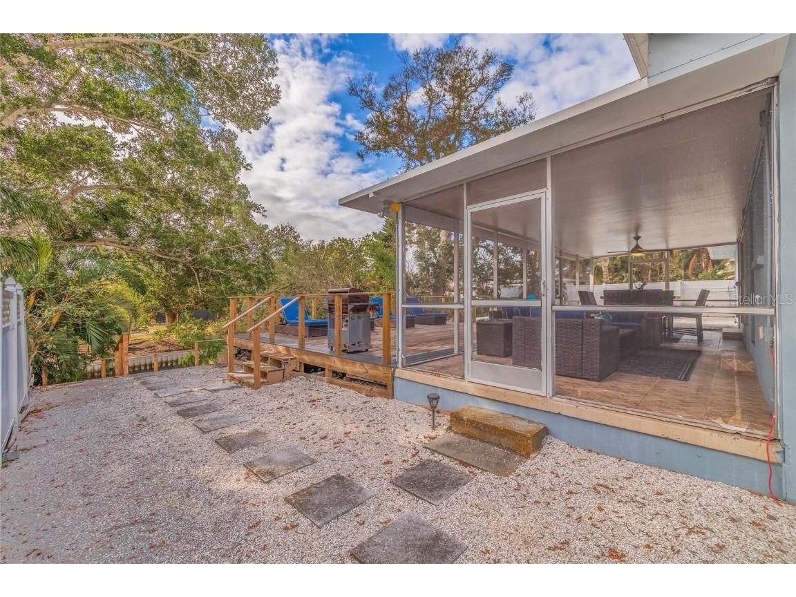 3282 Honeysuckle Road Largo FL 33770 - MCKAY CREEK TB8426782 image38