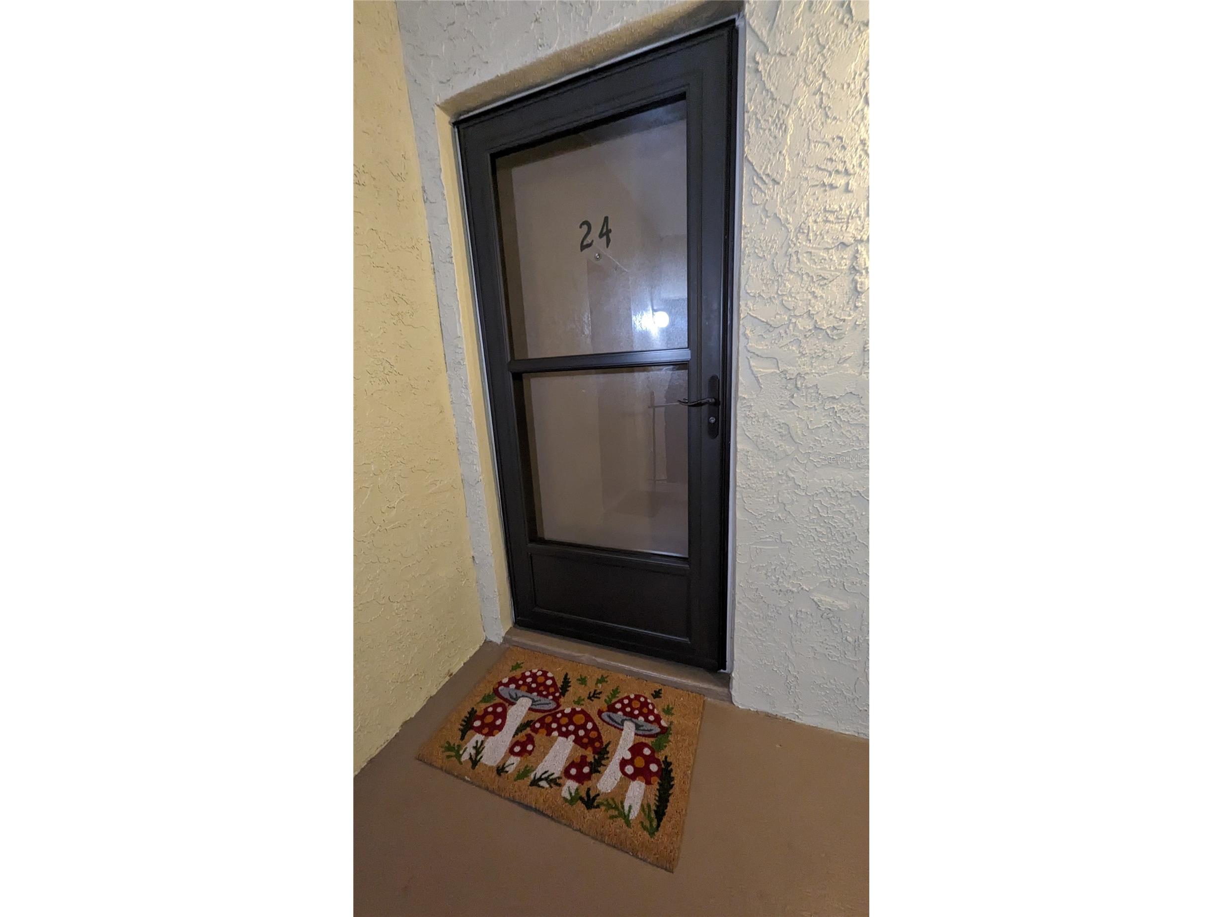 3282 S Semoran Boulevard #24 Orlando FL 32822 S5150656 image1