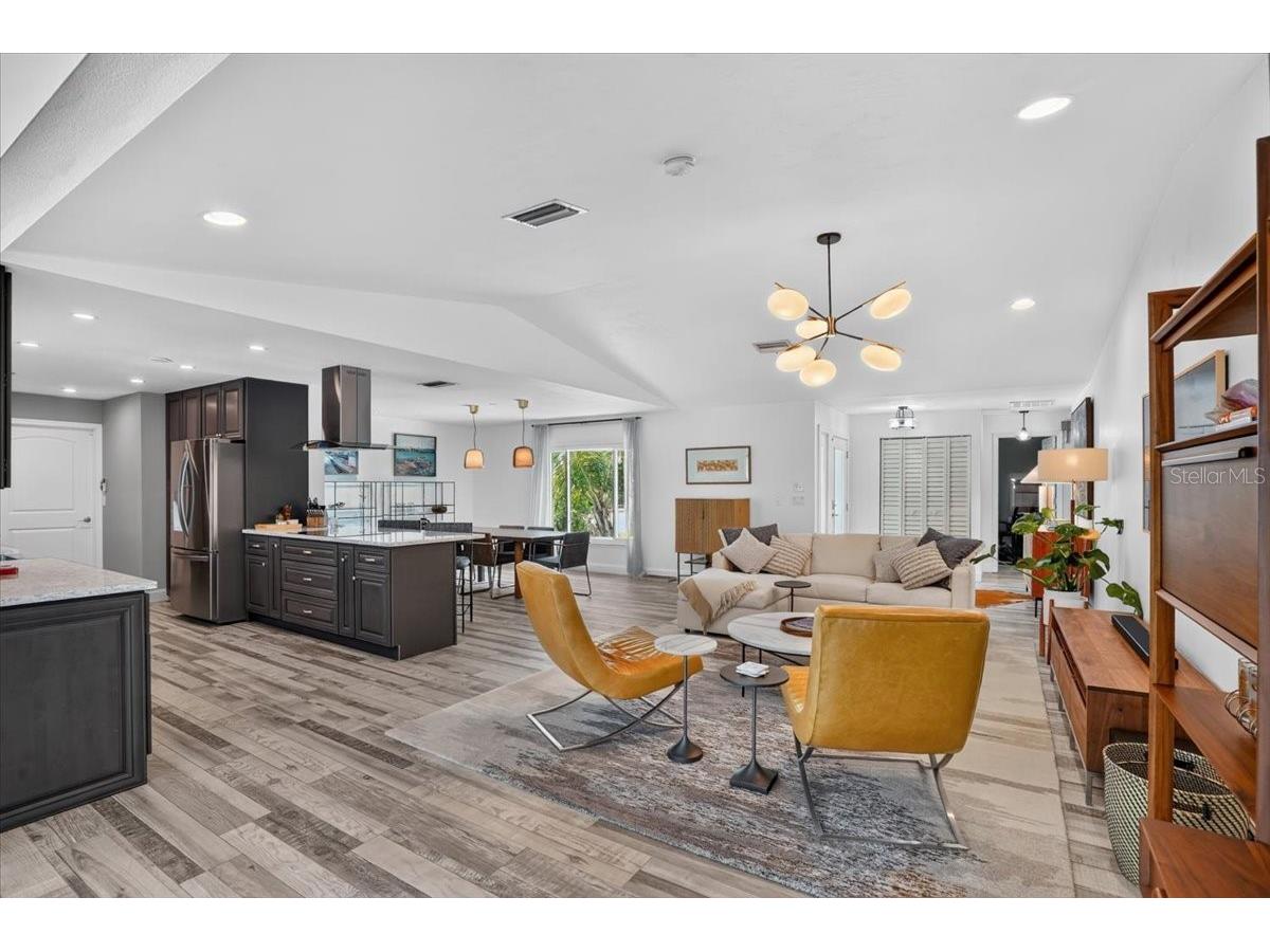 3282 Tobero Lane Sarasota FL 34235 A4697976 image10