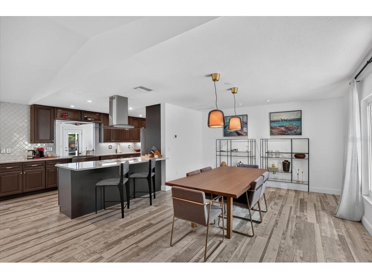 3282 Tobero Lane Sarasota FL 34235 A4697976 image17