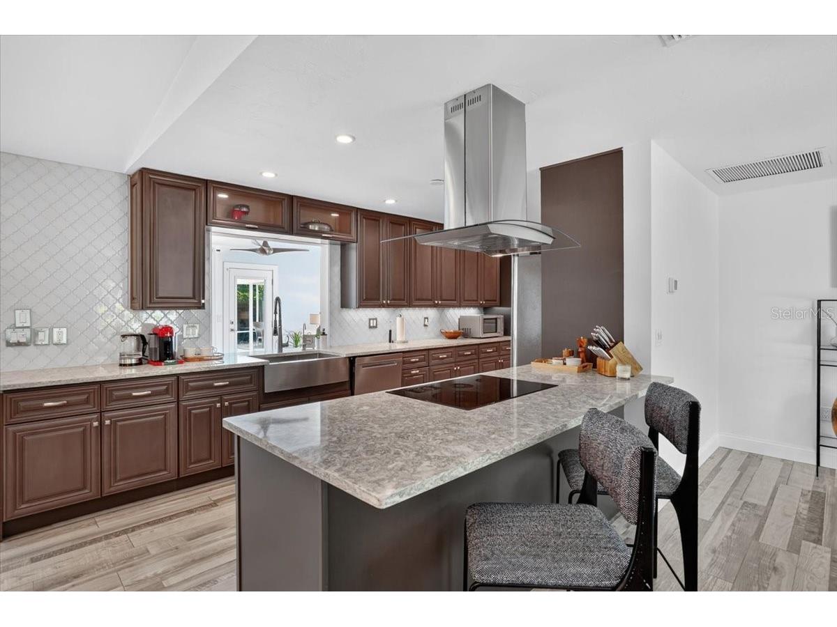 3282 Tobero Lane Sarasota FL 34235 A4697976 image18