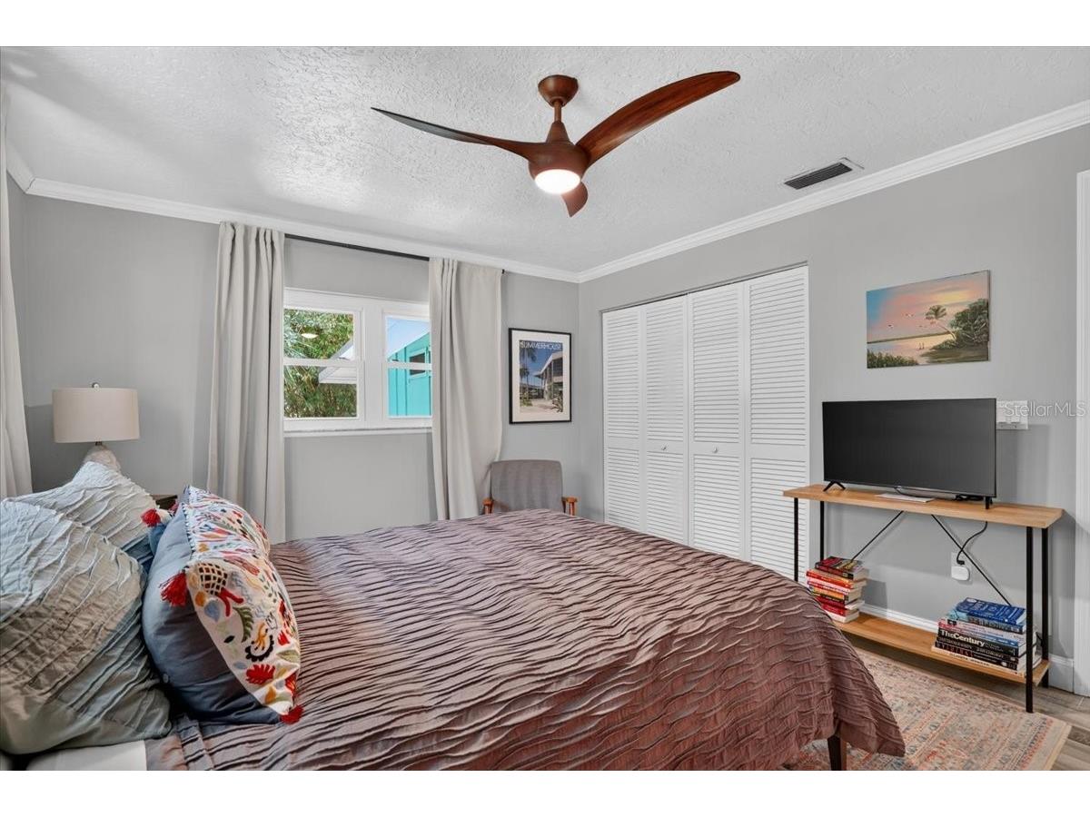 3282 Tobero Lane Sarasota FL 34235 A4697976 image25