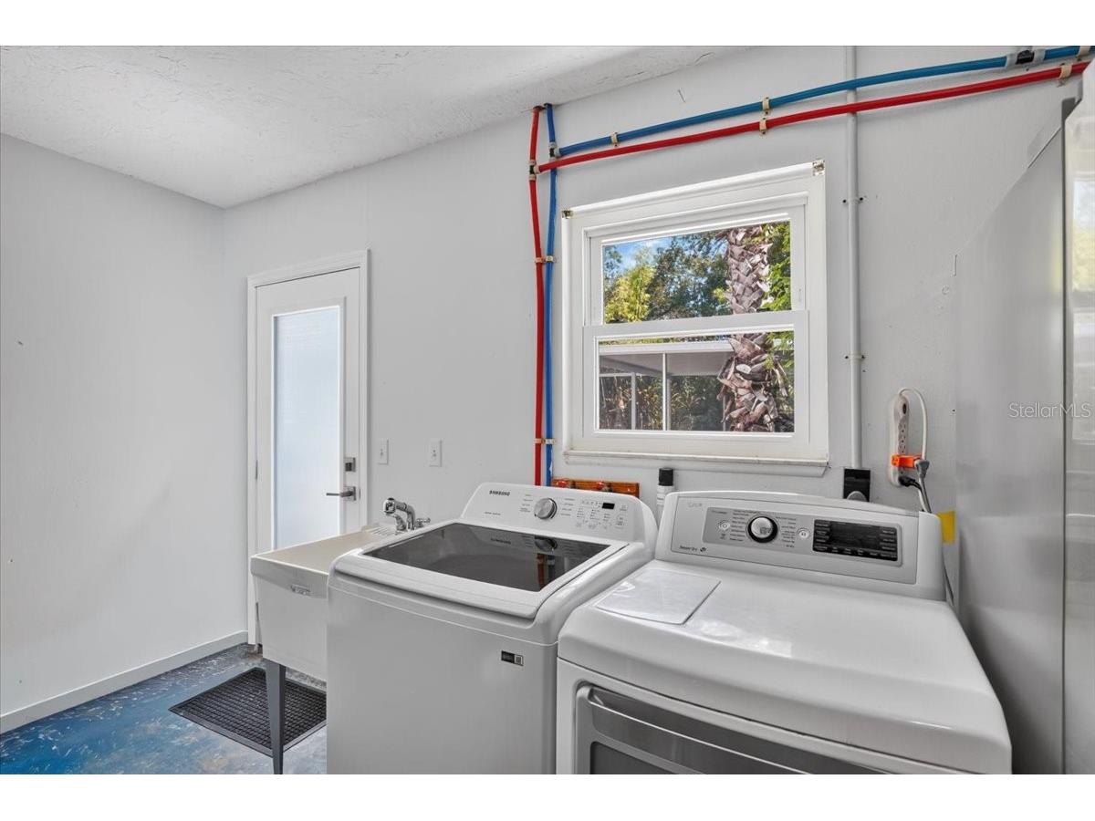 3282 Tobero Lane Sarasota FL 34235 A4697976 image34