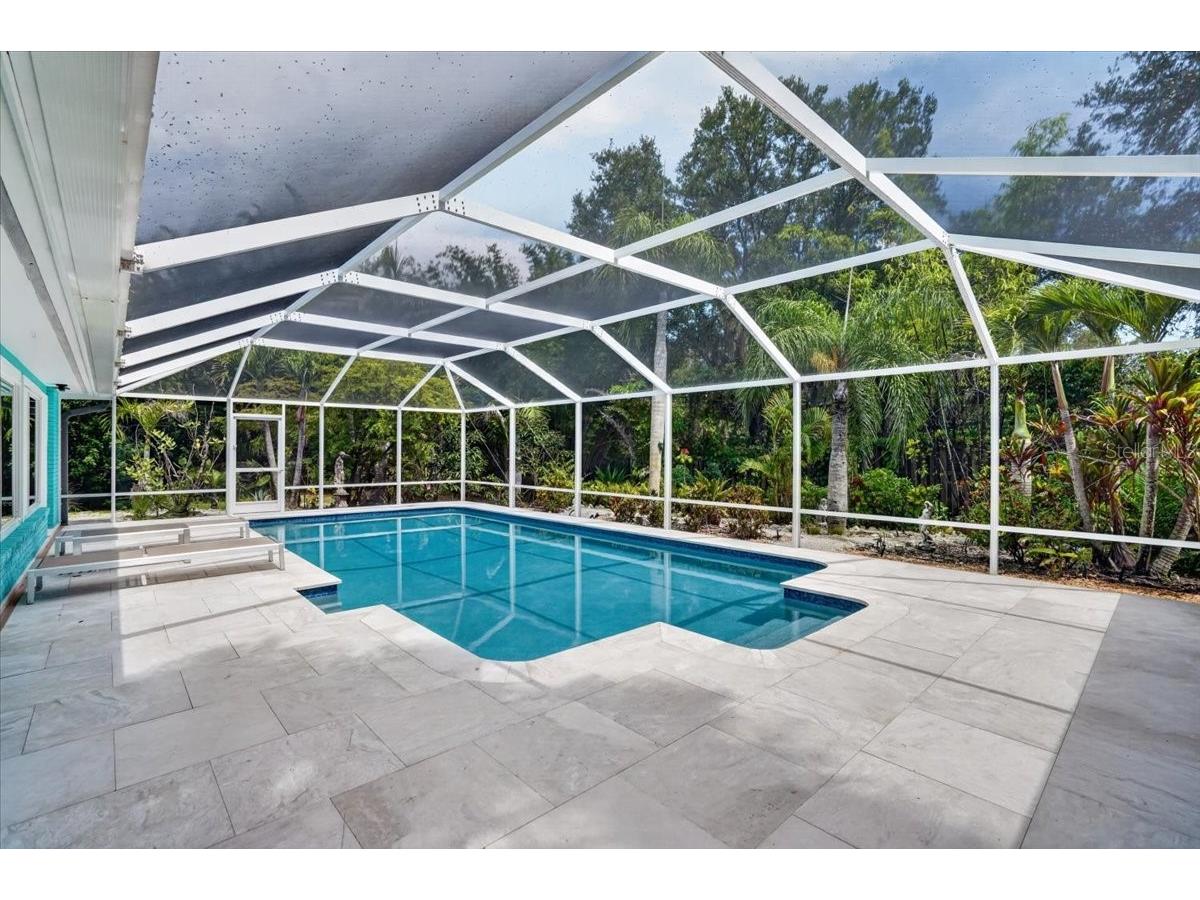 3282 Tobero Lane Sarasota FL 34235 A4697976 image35