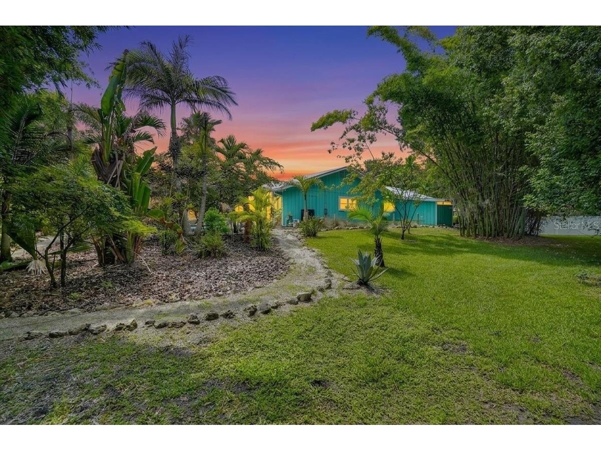 3282 Tobero Lane Sarasota FL 34235 A4697976 image47