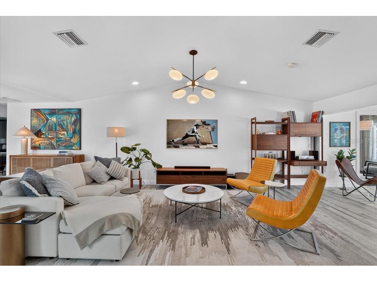 3282 Tobero Lane Sarasota FL 34235 A4697976 image7