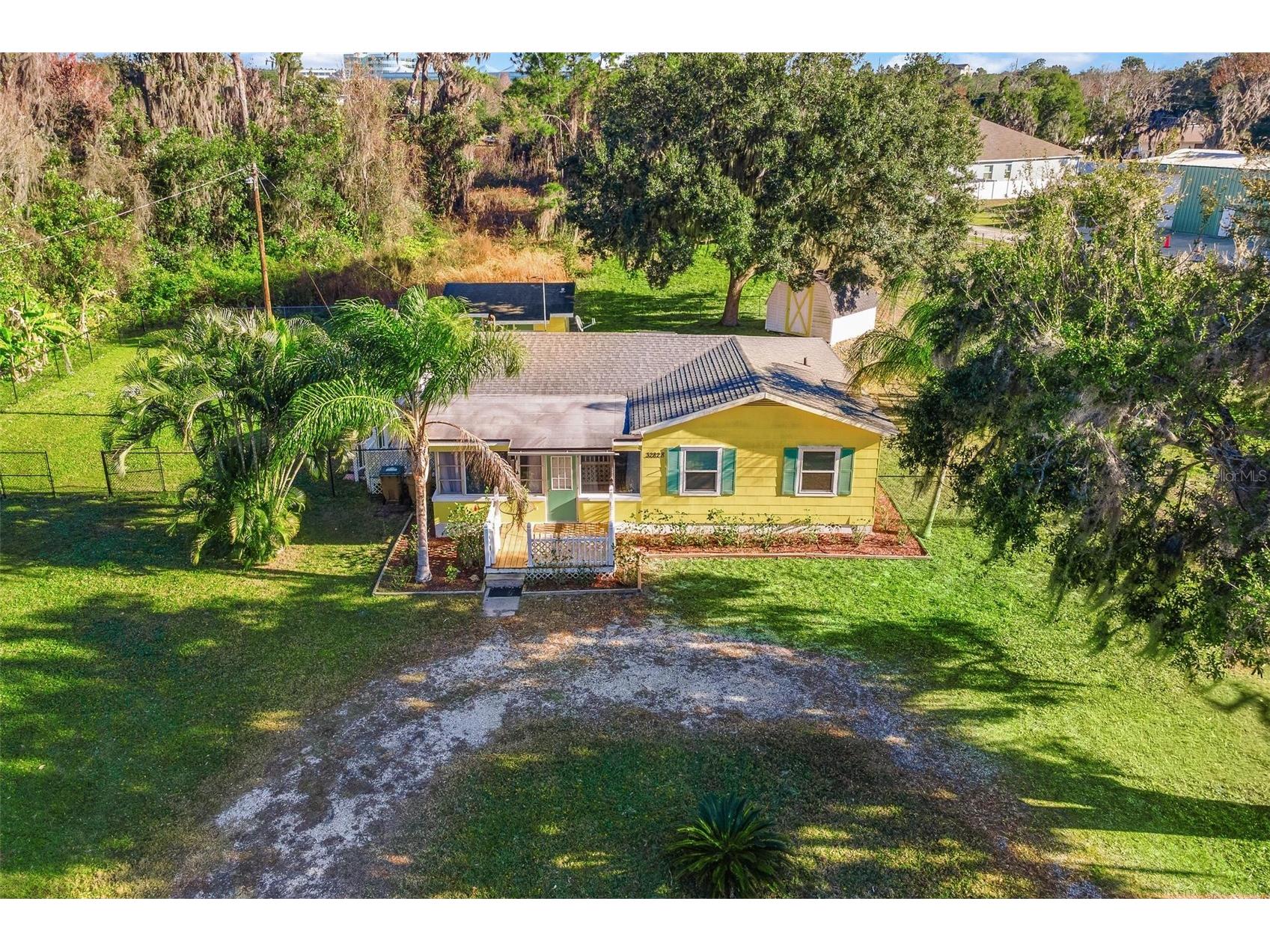 32828 Lake Eustis Drive Tavares FL 32778 - LAKE EUSTIS G5107339 image1