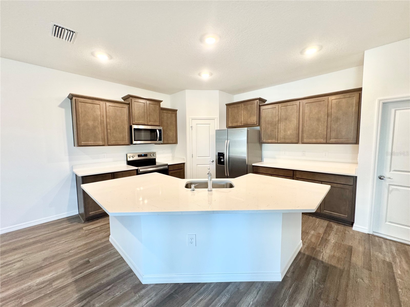 32828 Rustic Rise Road San Antonio FL 33576 TB8528206 image76