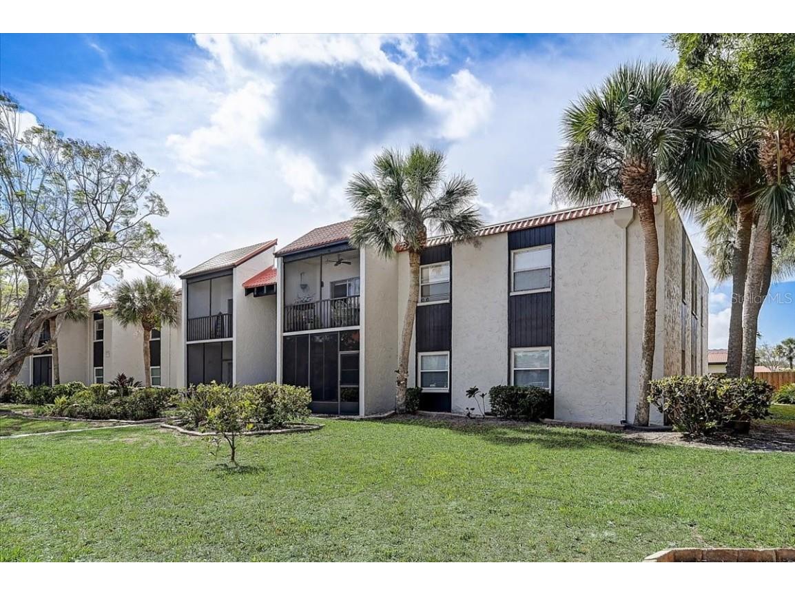 3283 Beneva Road #104 Sarasota FL 34232 A4568589 image1