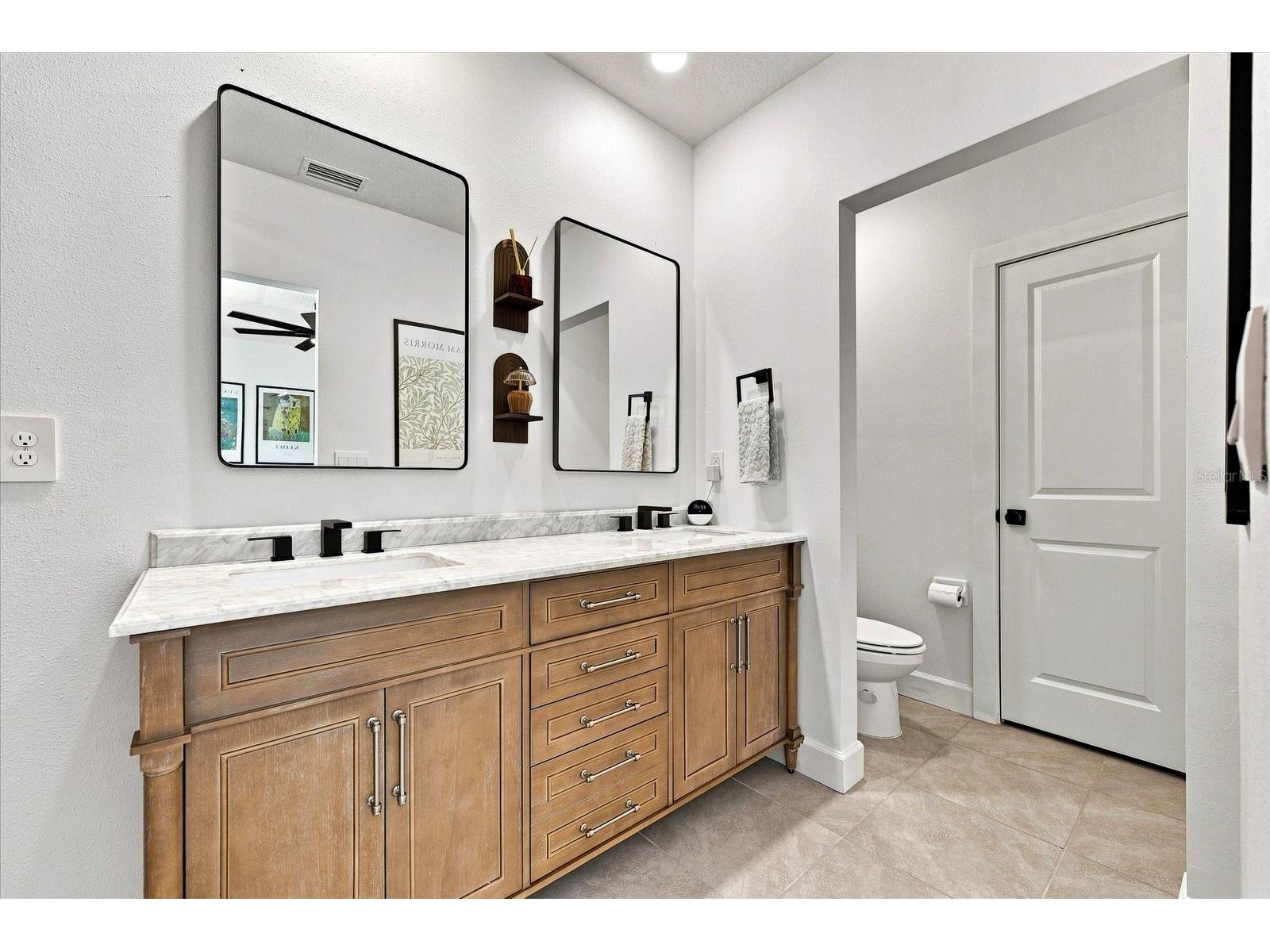 3283 Hilltop Circle Lakewood Ranch FL 34211 - COMMUNITY POND A4699892 image31