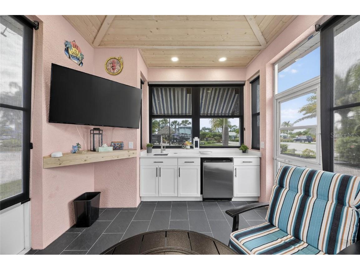 3283 Red Tail Hawk Drive Polk City FL 33868 TB8456356 image25