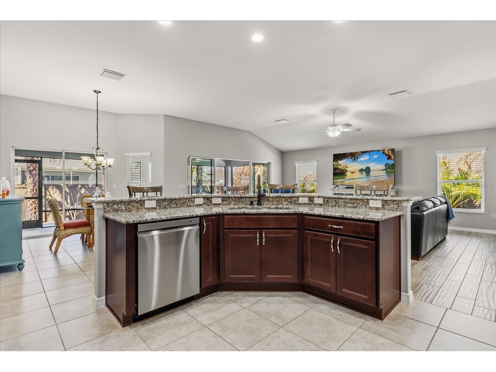 3283 Wise Way The Villages FL 32163 G5108954 image10