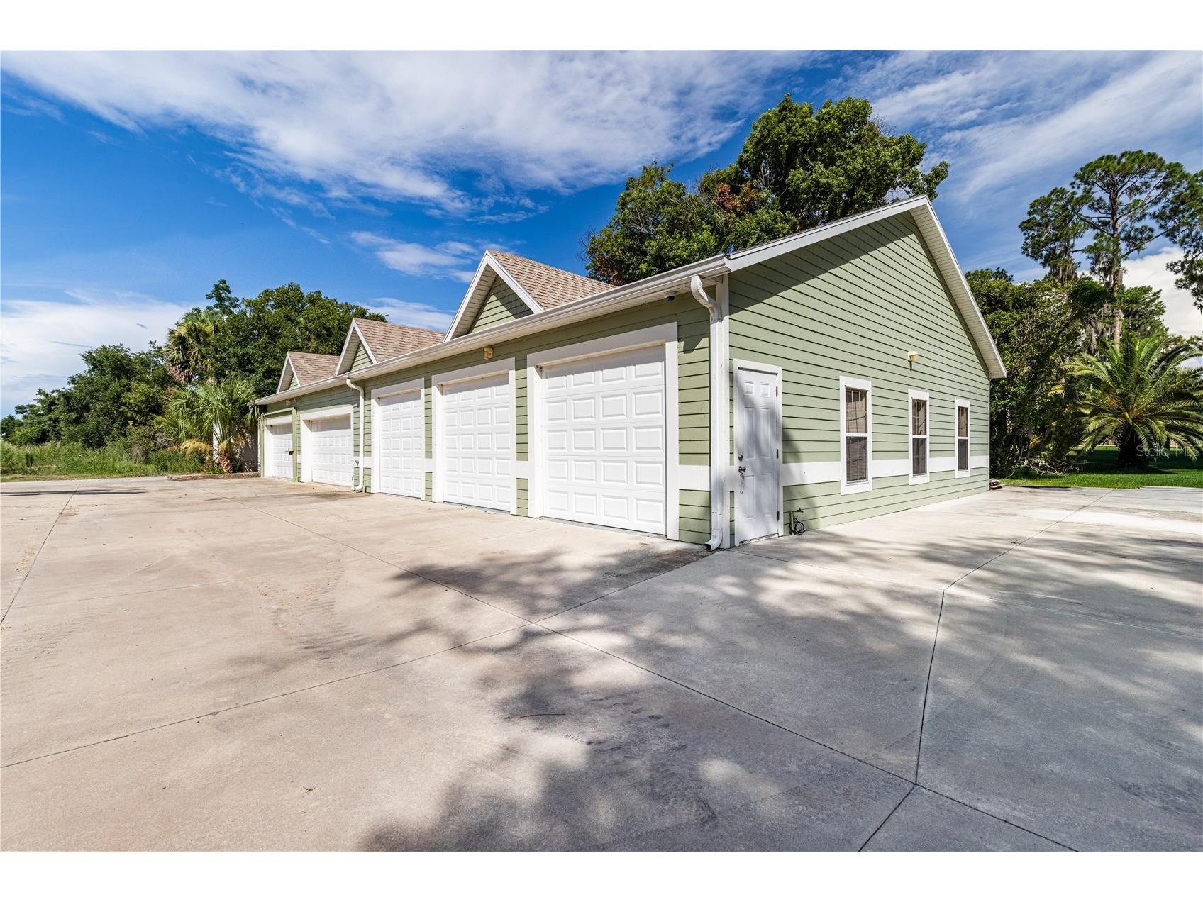 32834 Lakeshore Drive Tavares FL 32778 - LAKE DORA THE HARRIS CHAIN OF LAKES G5114617 image13