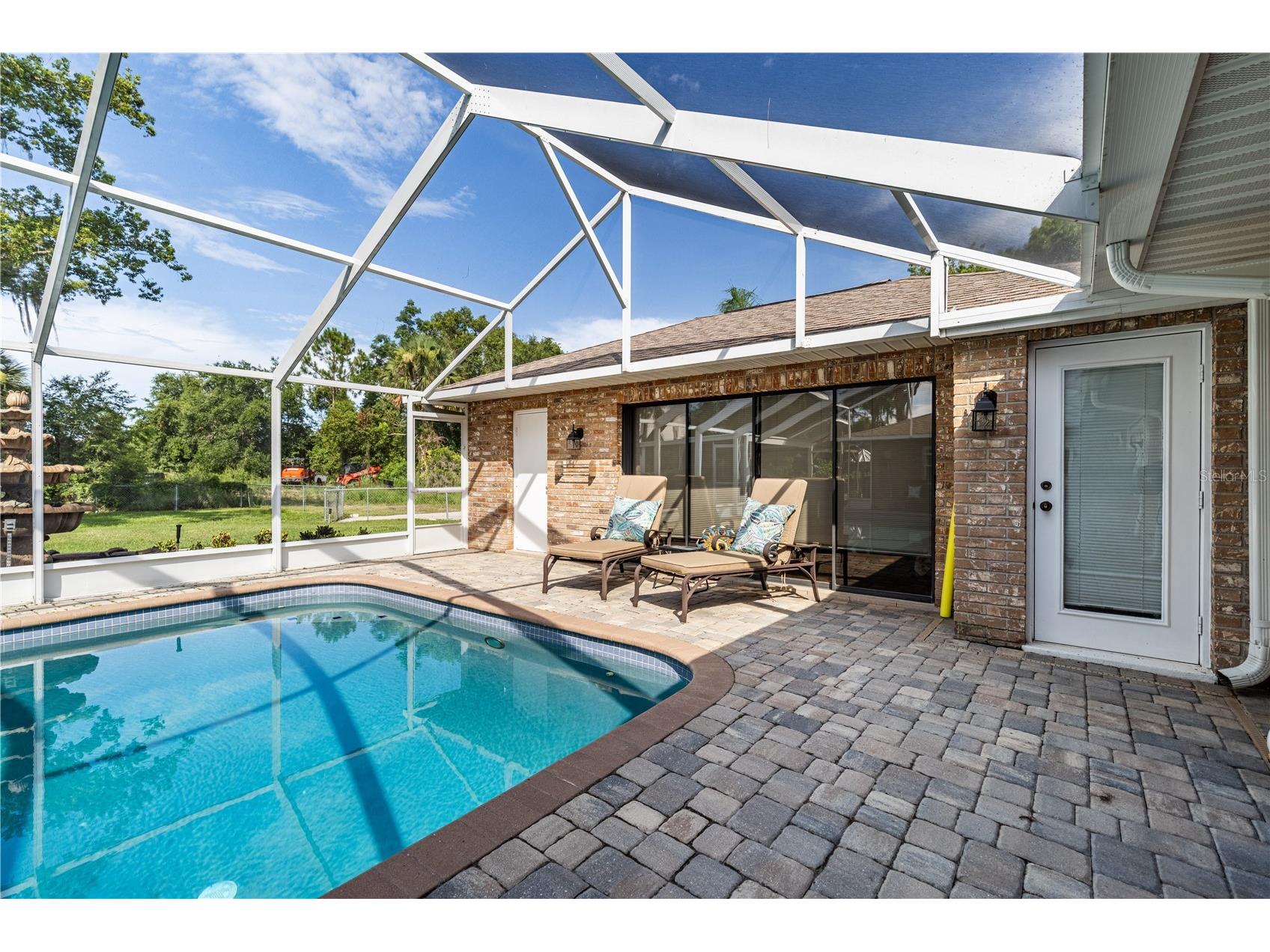 32834 Lakeshore Drive Tavares FL 32778 - LAKE DORA THE HARRIS CHAIN OF LAKES G5114617 image21
