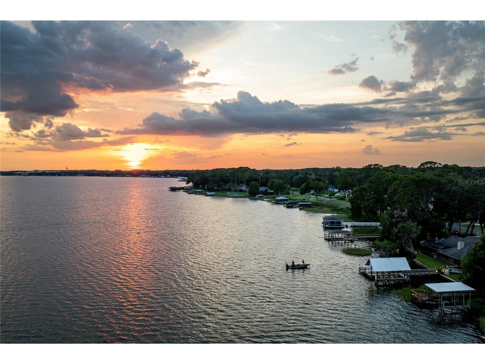 32834 Lakeshore Drive Tavares FL 32778 - LAKE DORA THE HARRIS CHAIN OF LAKES G5114617 image35
