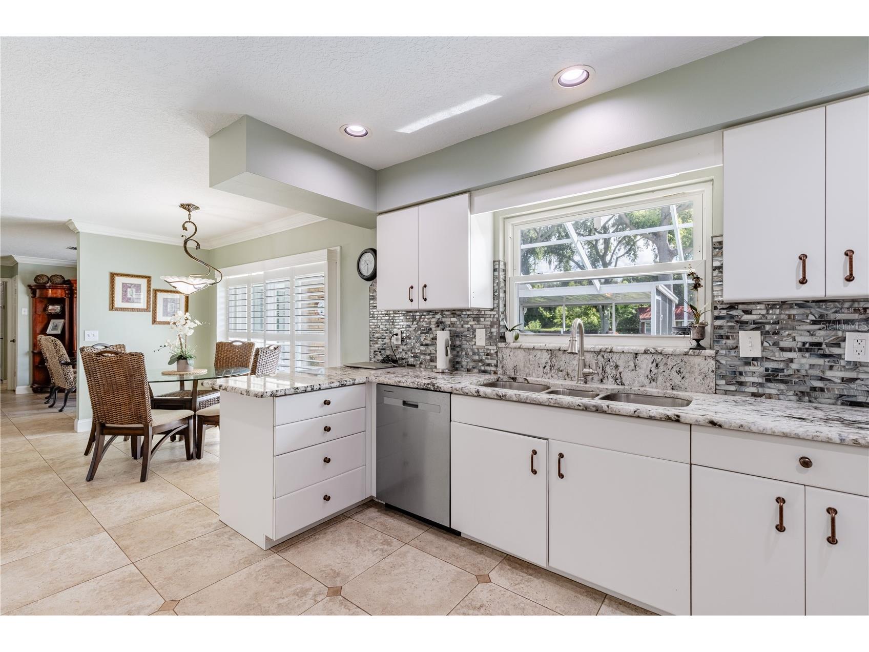 32834 Lakeshore Drive Tavares FL 32778 - LAKE DORA THE HARRIS CHAIN OF LAKES G5114617 image57