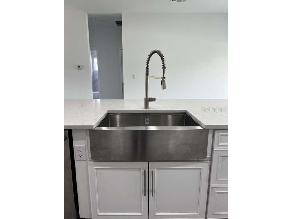 32835 Forest Avenue Leesburg FL 34788 TB8442678 image4