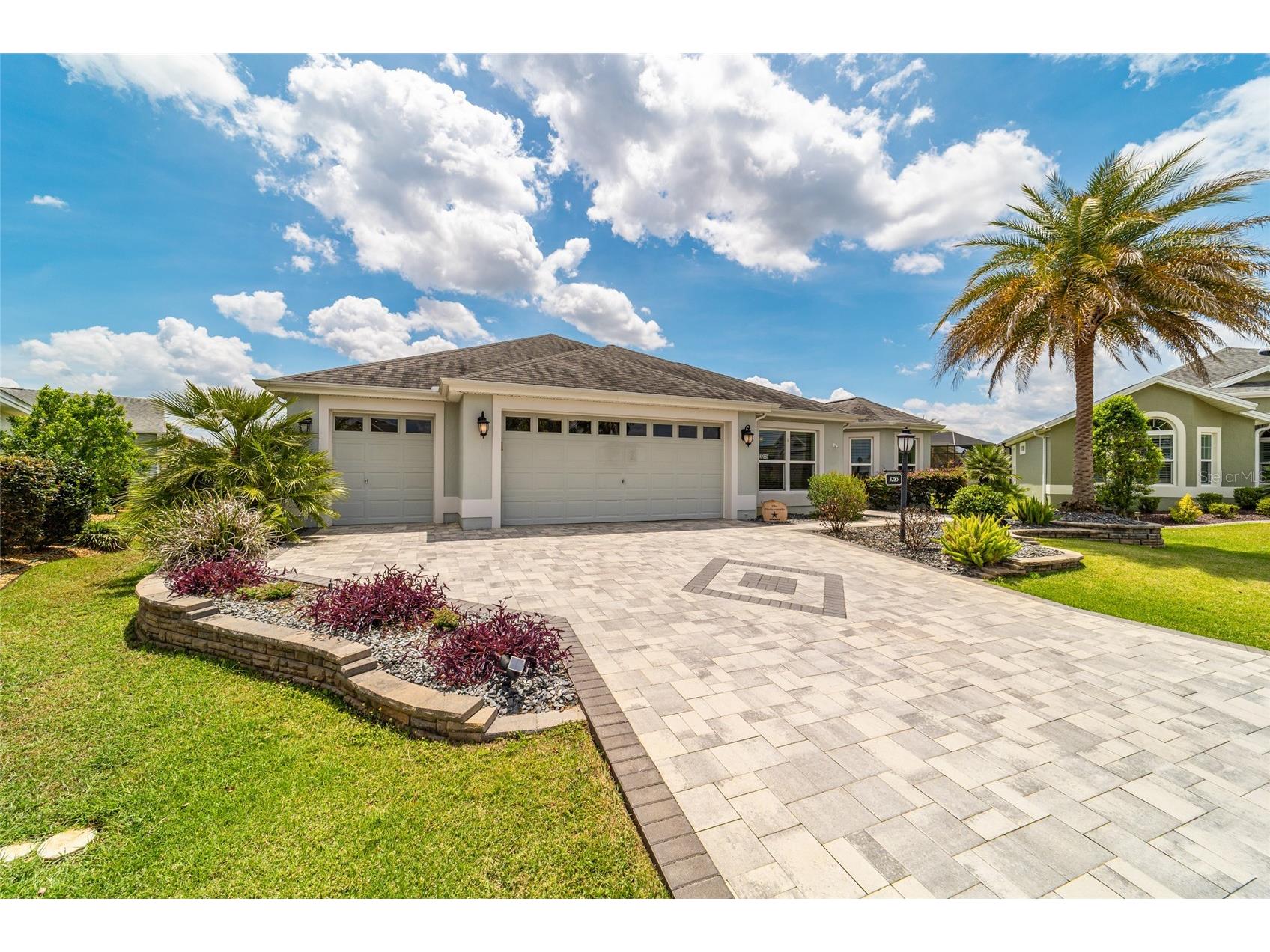 3285 Dressendorfer Drive The Villages FL 32163 OM724285 image2