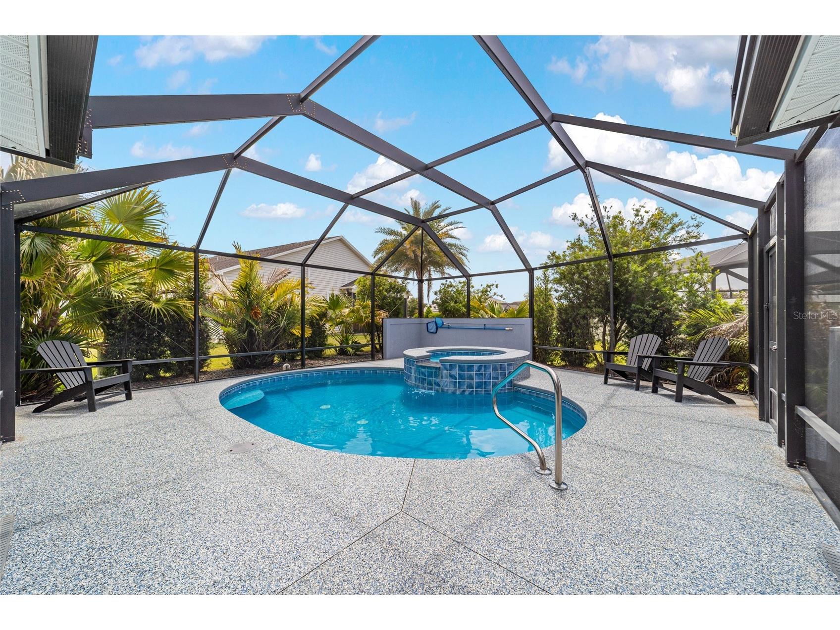 3285 Dressendorfer Drive The Villages FL 32163 OM724285 image39