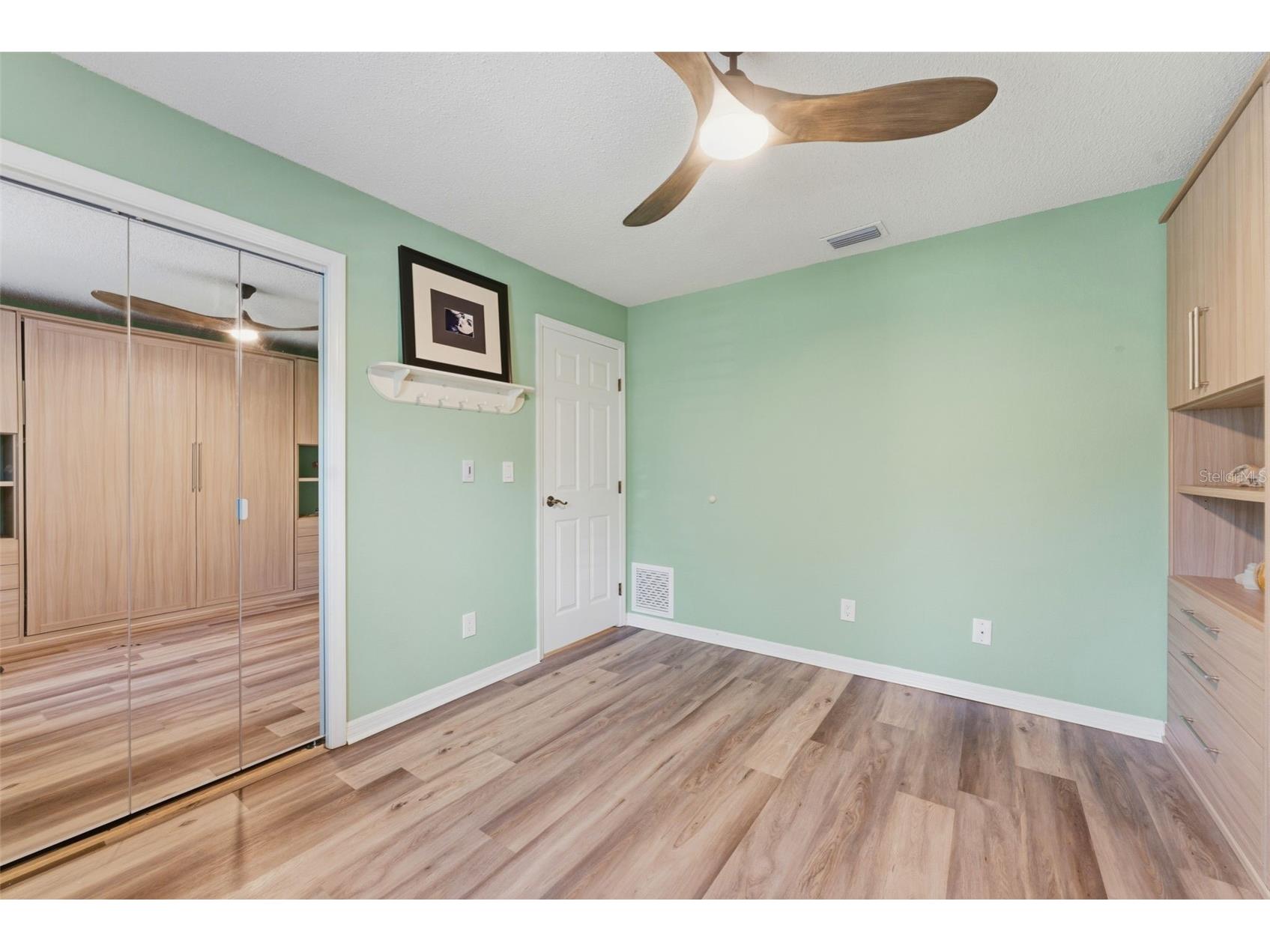 3285 Tarpon Woods Boulevard Palm Harbor FL 34685 TB8503463 image25