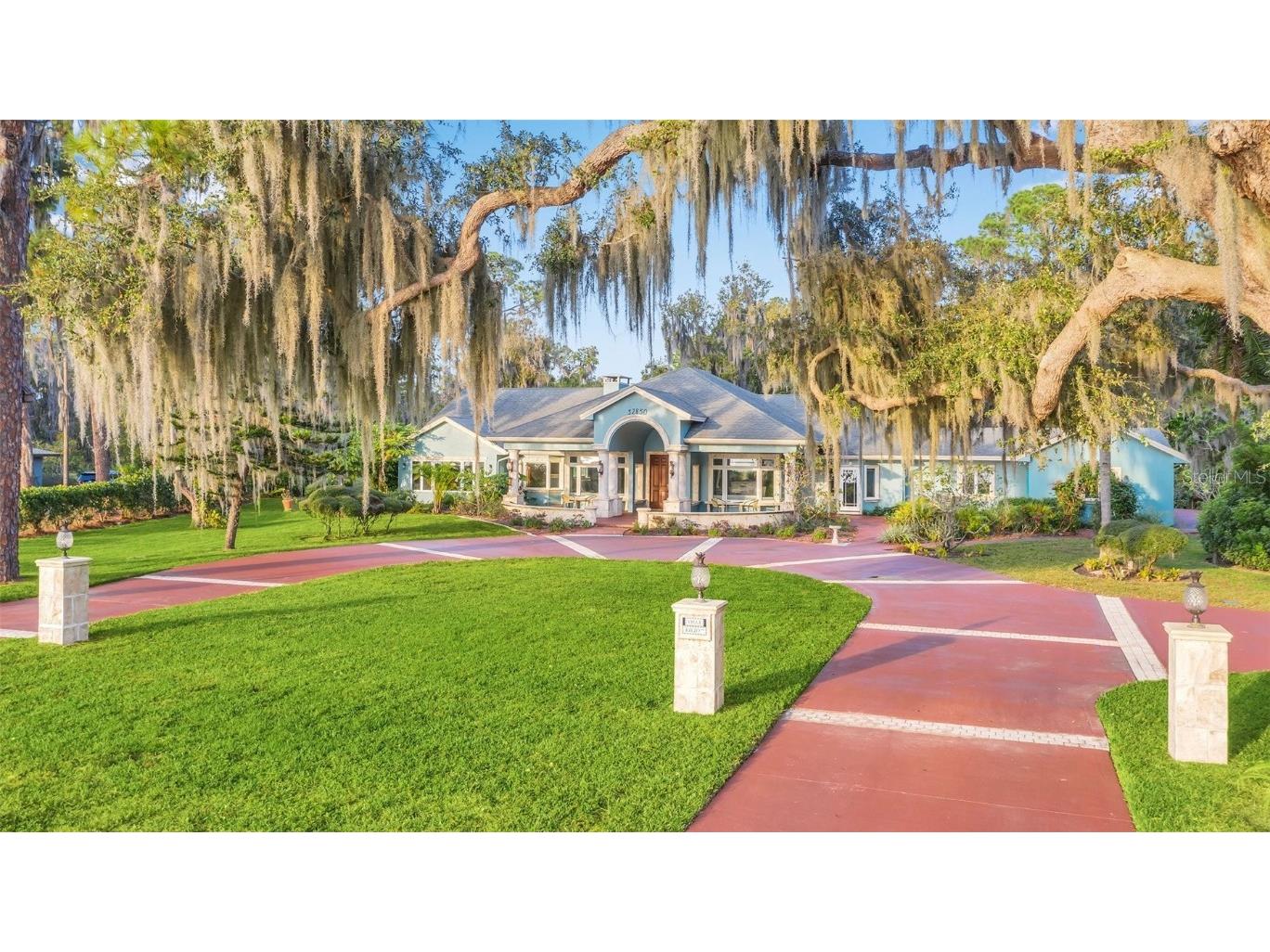 32850 Lakeshore Drive, Tavares, FL, 32778 MLS O5990911 Edina Realty