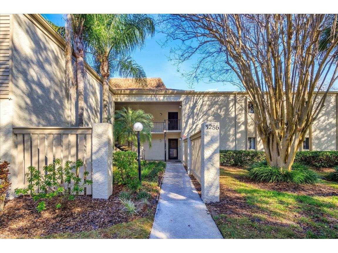 3286 S Semoran Boulevard #12 Orlando FL 32822 O6176121 image1
