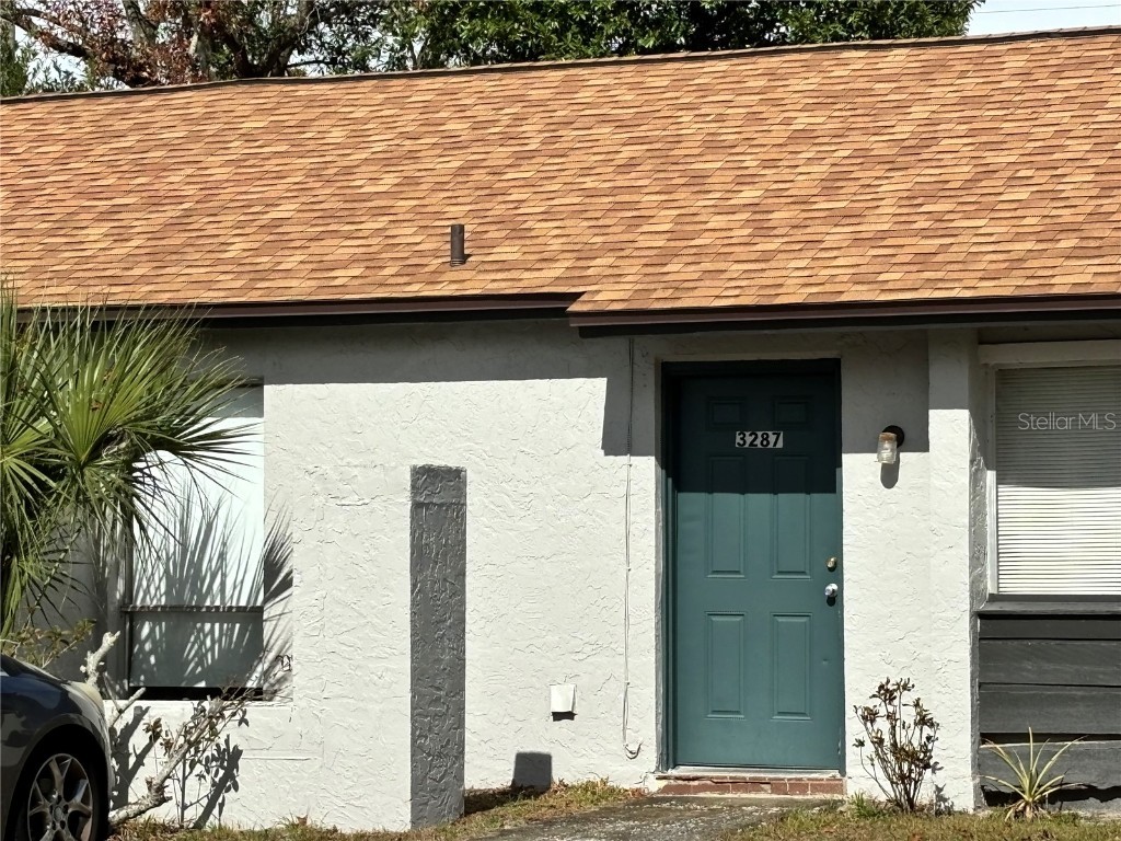 3287 & 3289 Split Willow Drive Orlando FL 32808 O6179954 image1