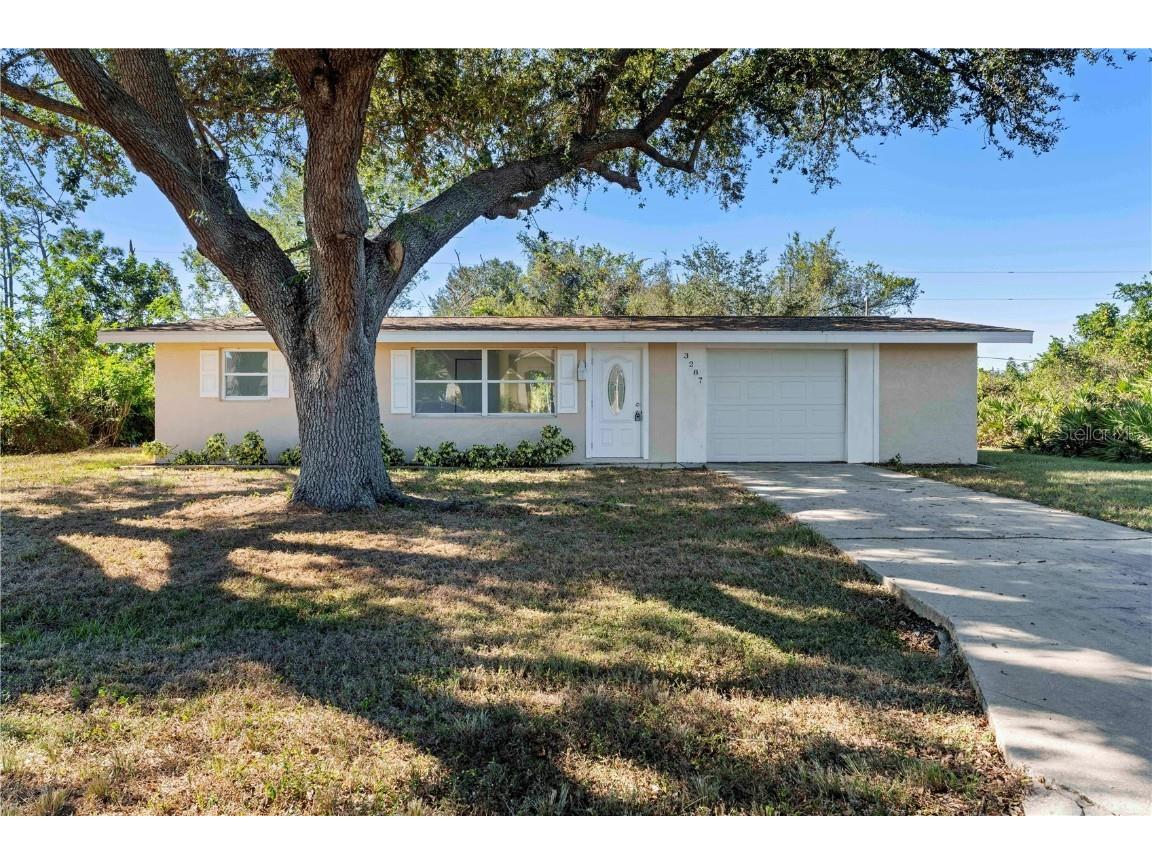 3287 Great Neck Street Port Charlotte FL 33952 C7502471 image1