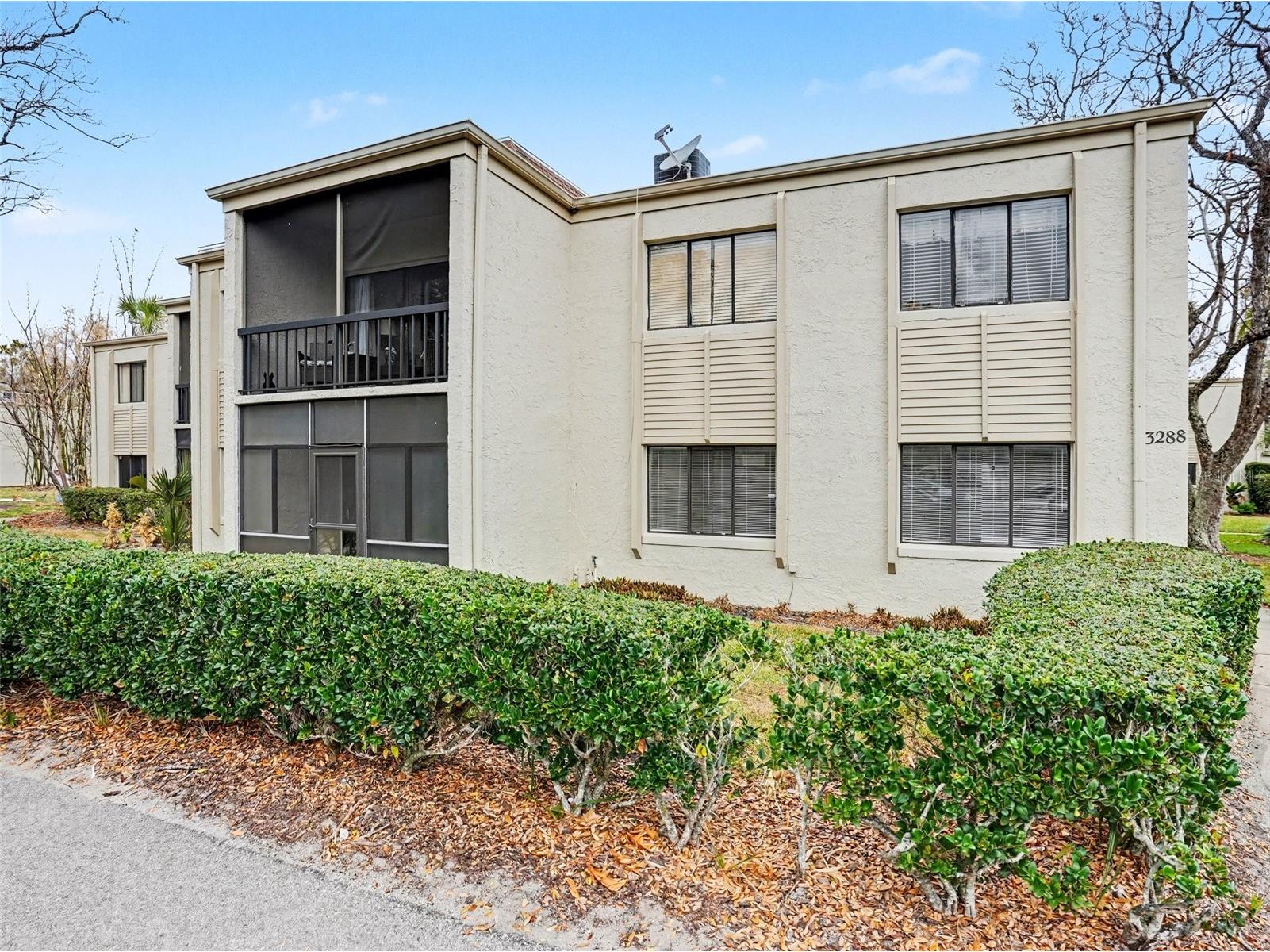 3288 S Semoran Boulevard #14 Orlando FL 32822 O6386764 image1